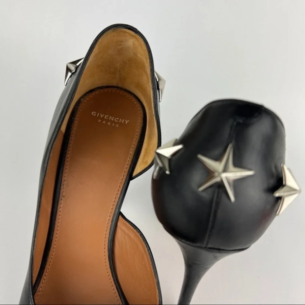 Givenchy Star Studded Leather D’Orsay Pumps - Picture 2 of 7